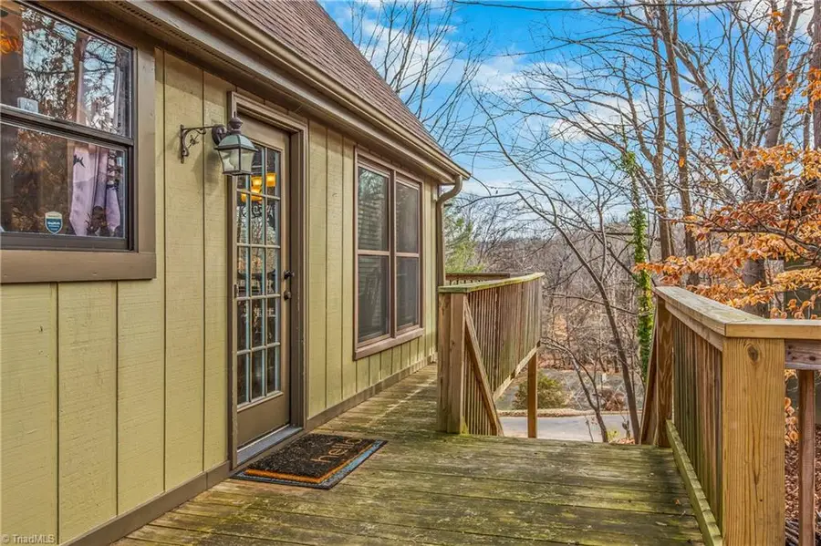1916 Chateau Ridge, Winston Salem, NC 27103 - #3