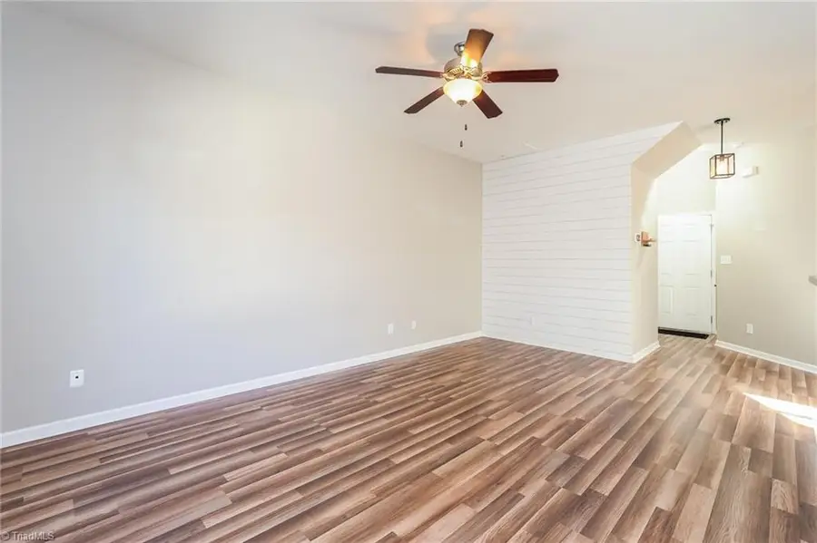 307 Skiles Heights #I, Thomasville, NC 27360 - #3