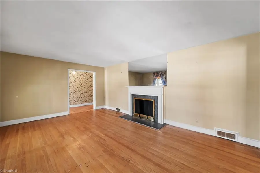 680 Chester Road, Winston Salem, NC 27104 - #3