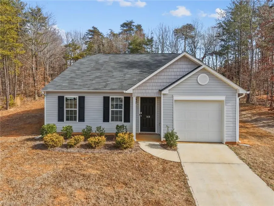 169 Delia Run, Madison, NC 27025 - Image #3