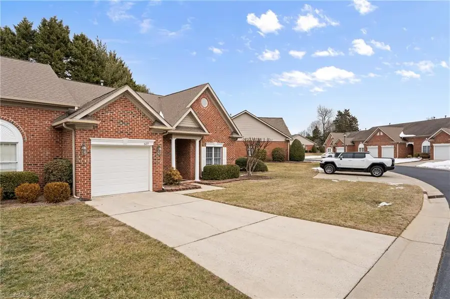 637 Sonoma Lane, High Point, NC 27265 - #3