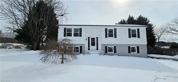 3317 Coventry Forest Lane, King, NC 27021