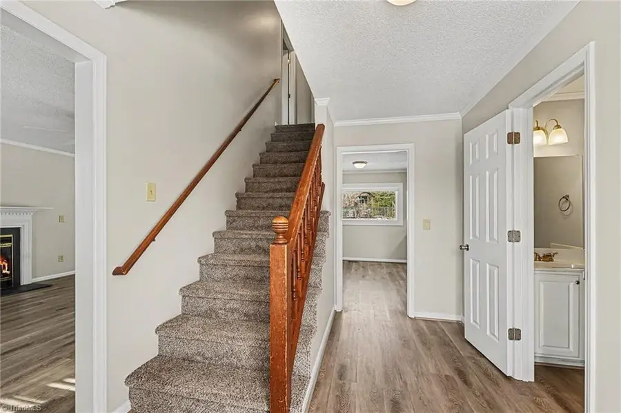 3801 Pineway Drive, Greensboro, NC 27405 - Image #3