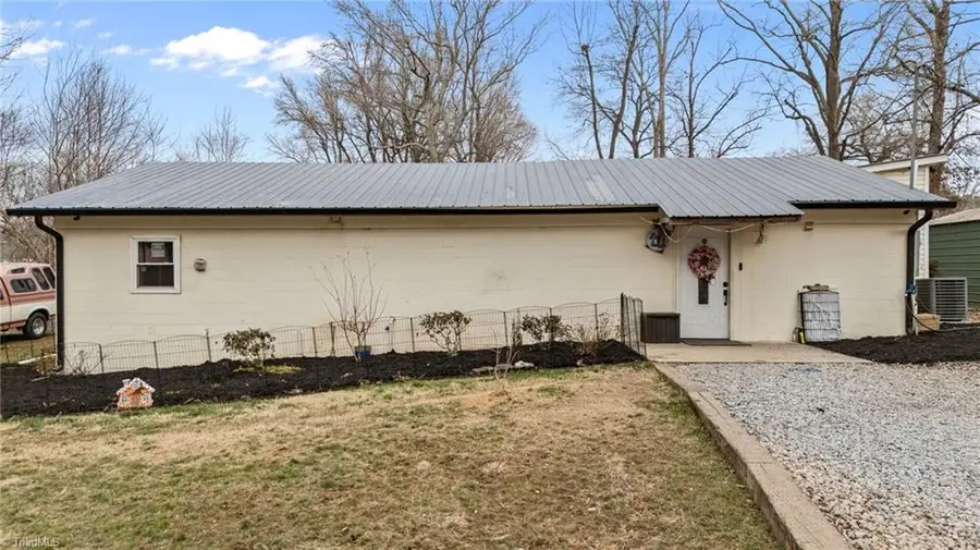 901 Decker Road, Thomasville, NC 27360 - Image #2