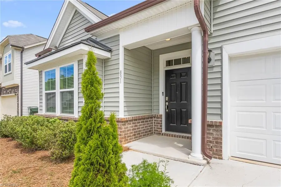 831 Royal Oak Lane, Mebane, NC 27302 - Image #2