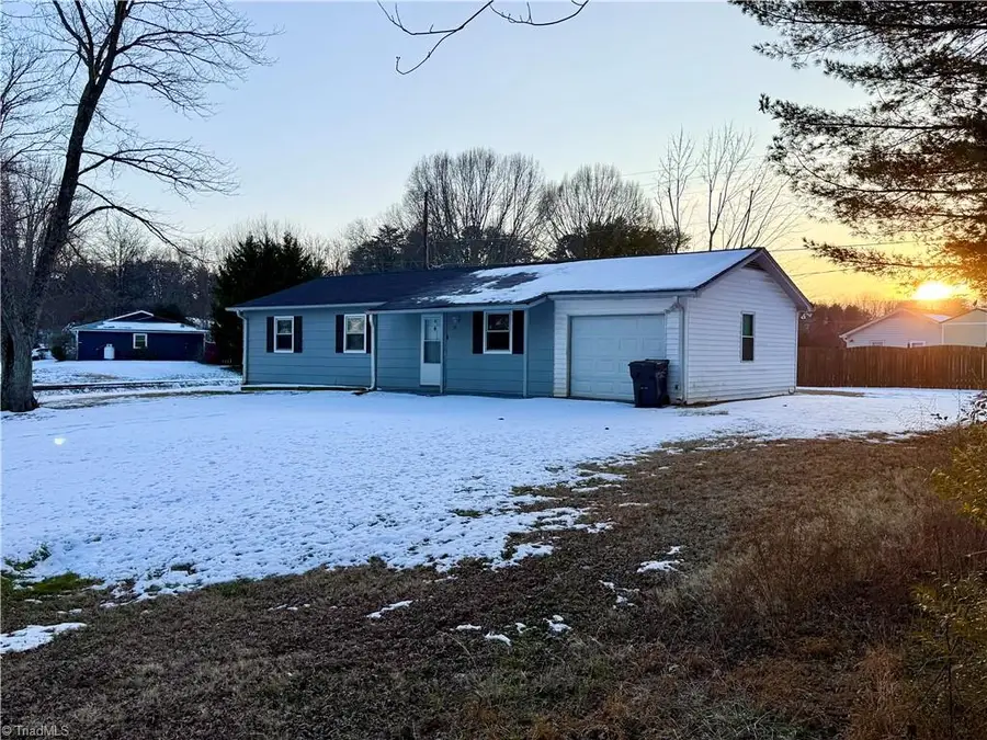 101 Ravenwood Court, King, NC 27021 - Image #2