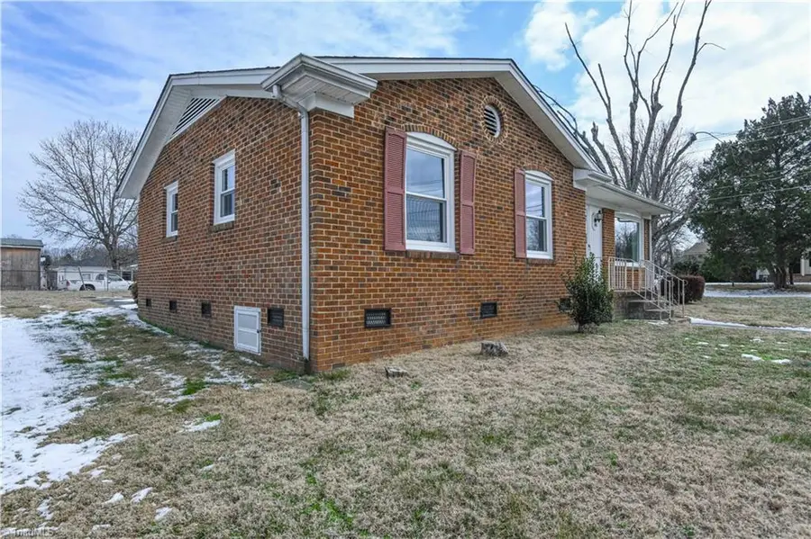 1600 Glenridge Road, Greensboro, NC 27405 - #2