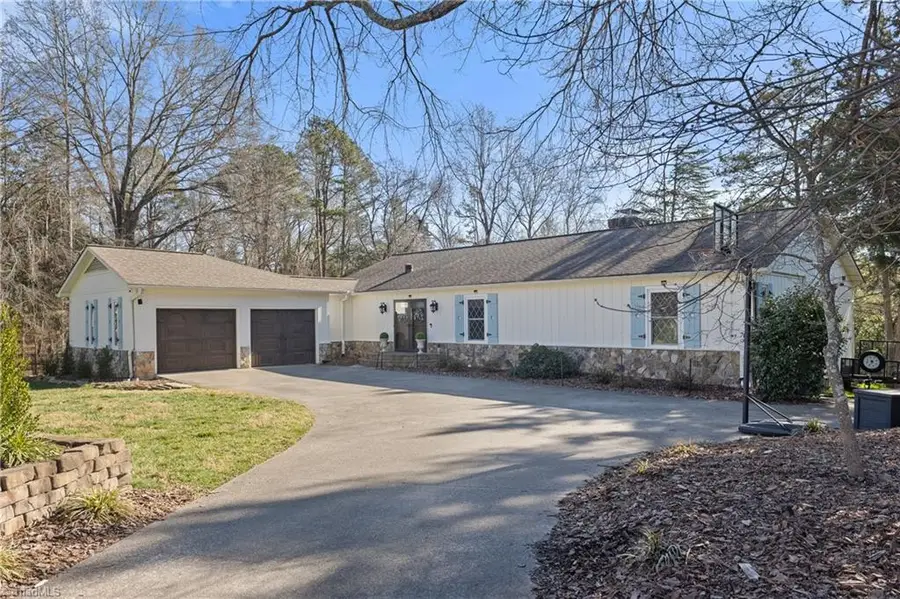 3921 Springlake Court, Clemmons, NC 27012 - #3