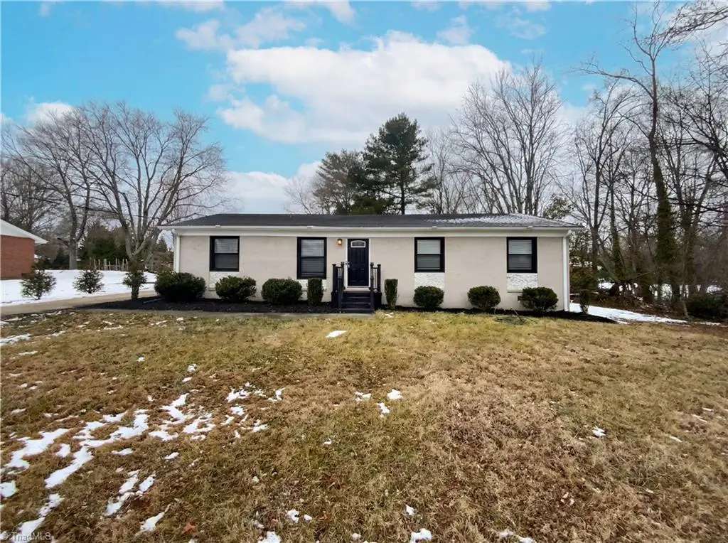 202 Hassellwood Drive, Jamestown, NC 27282 - #1