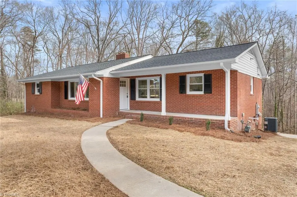 5920 Loop Road, Clemmons, NC 27012 - #1