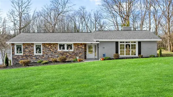 119 Hillcrest Road, Thomasville, NC 27360