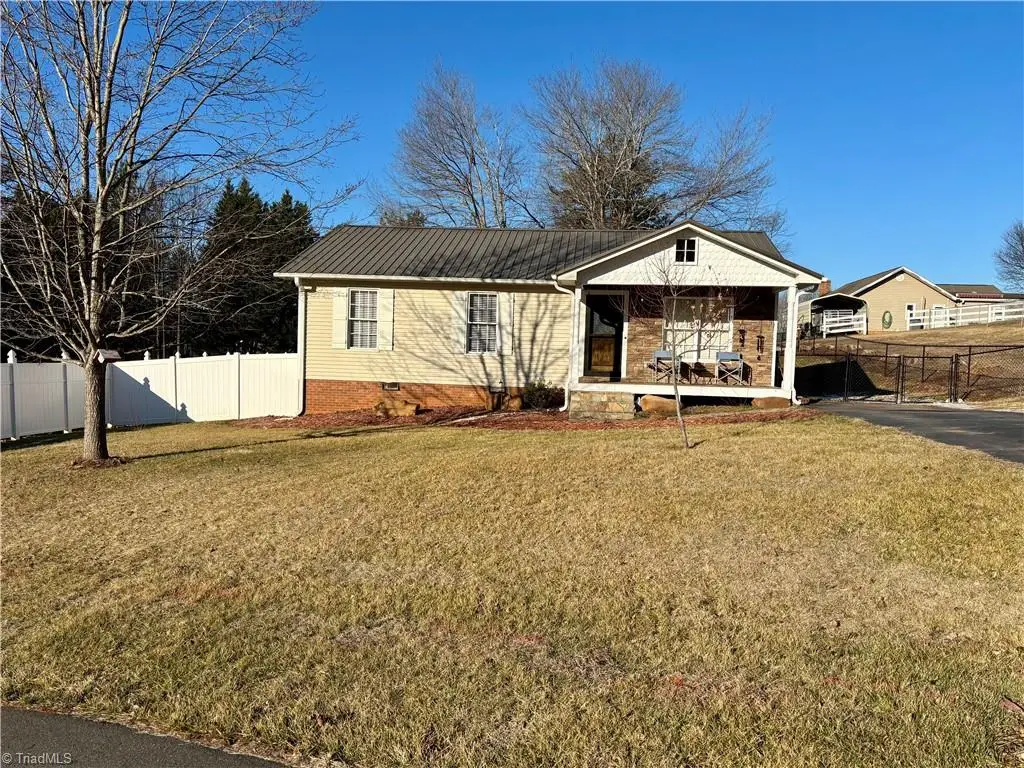 144 Strawberry Lane, Mount Airy, NC 27030 - #1