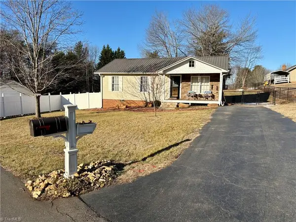 144 Strawberry Lane, Mount Airy, NC 27030