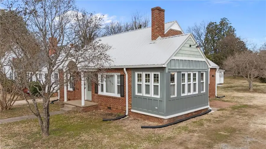 213 Guthrie Street, Graham, NC 27253 - #2