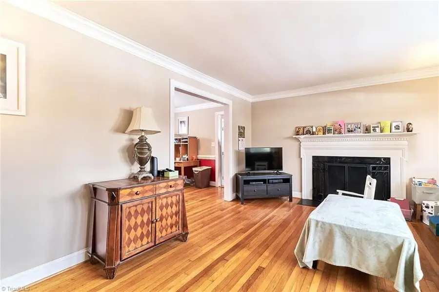 915 Onslow Drive, Greensboro, NC 27408 - #3