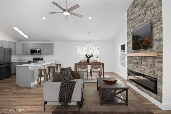 114 Woodpecker Road, Purlear, NC 28665