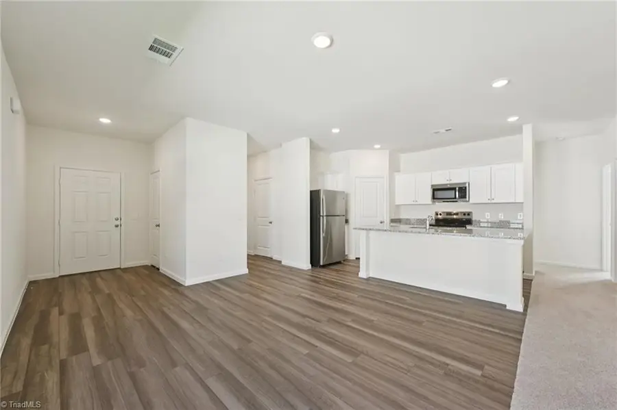 930 Riverbank Drive, Kernersville, NC 27284 - #2