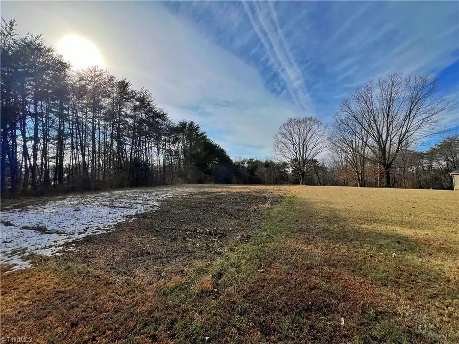 4763 Bell West Drive Se, Kernersville, NC 27284 - #3