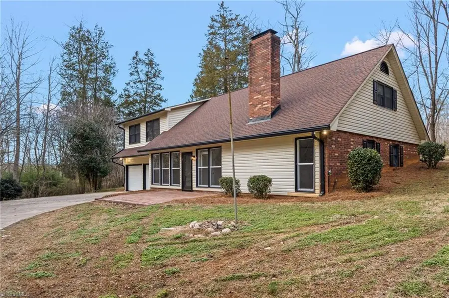 446 Homestead Drive, Lexington, NC 27292 - #2