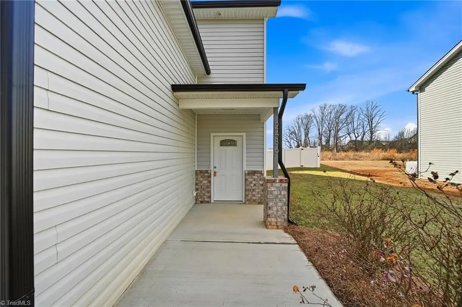 2486 Griffith Road, Winston Salem, NC 27103 - #2