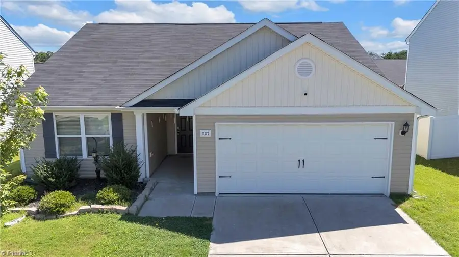 227 Kendall Drive, Winston Salem, NC 27107 - #2