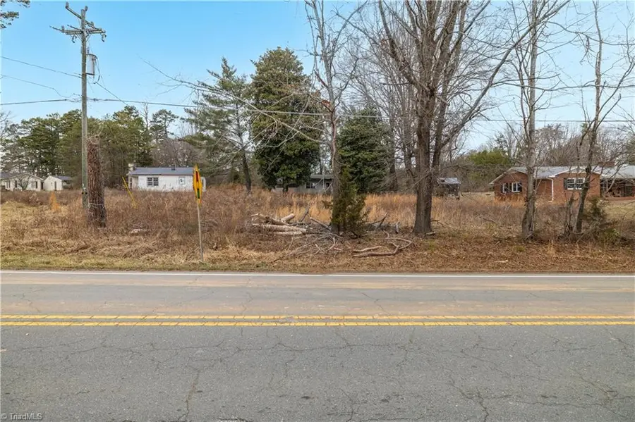 1125 Main Street, Walnut Cove, NC 27052 - #3