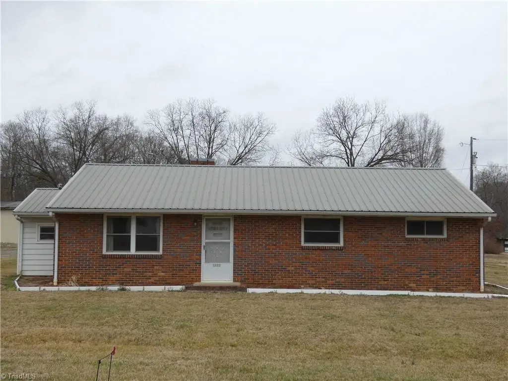 2237 Courtney Huntsville Road, Yadkinville, NC 27055 - #1