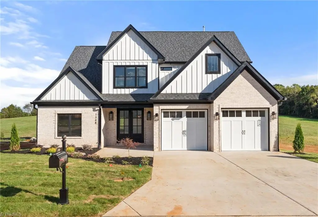 1348 Maple Chase Lane, Vienna, NC 27106 - #1