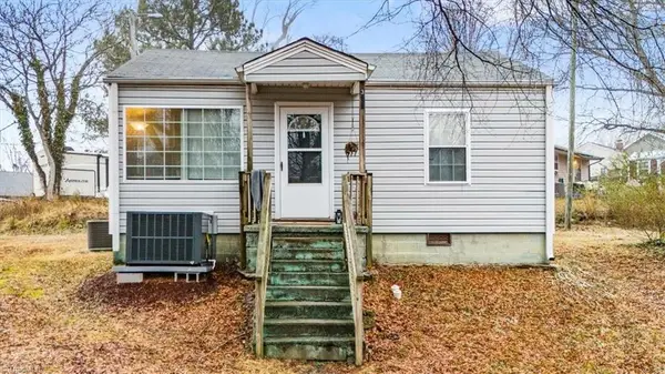 318 Mulberry Street, Reidsville, NC 27320
