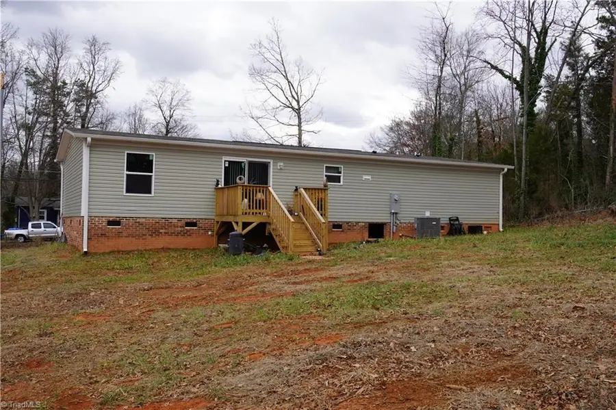 645 Avenue K, Lexington, NC 27292 - #2