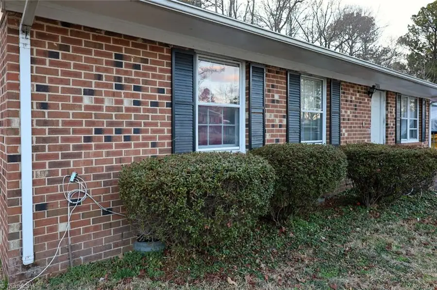 3506 Four Seasons Drive, Durham, NC 27707 - #3