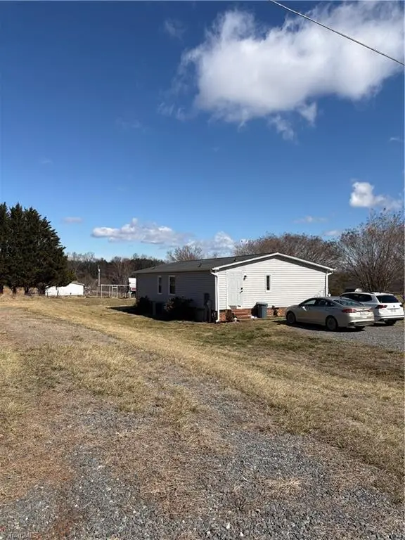 1063 Pell Road, Westfield, NC 27053 - #3