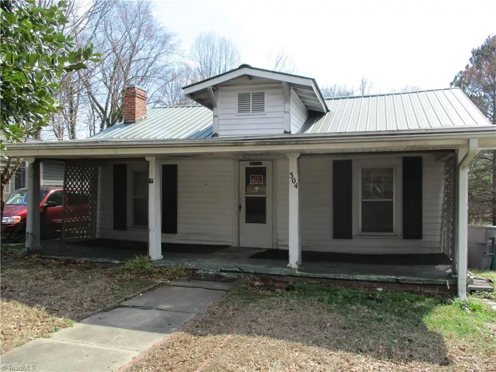 304 Welch Drive, High Point, NC 27265 - #1