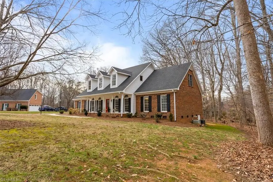 6101 Oak Glenn Court, Summerfield, NC 27358 - #3