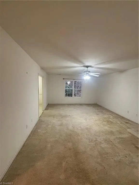 3252 Chelsea Village Circle, Winston Salem, NC 27103 - #3