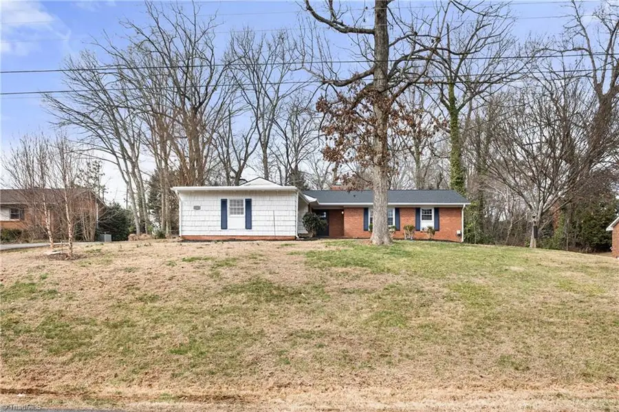 3514 Stimpson Drive, Pfafftown, NC 27040 - #3