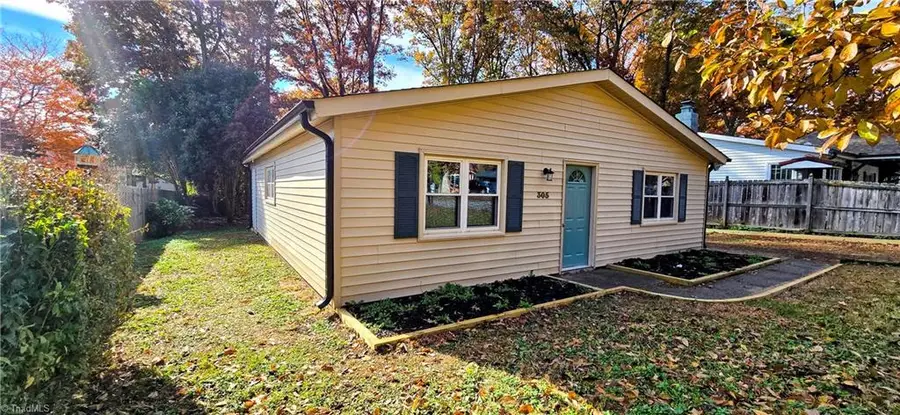 305 Spicewood Drive, Greensboro, NC 27405 - #2