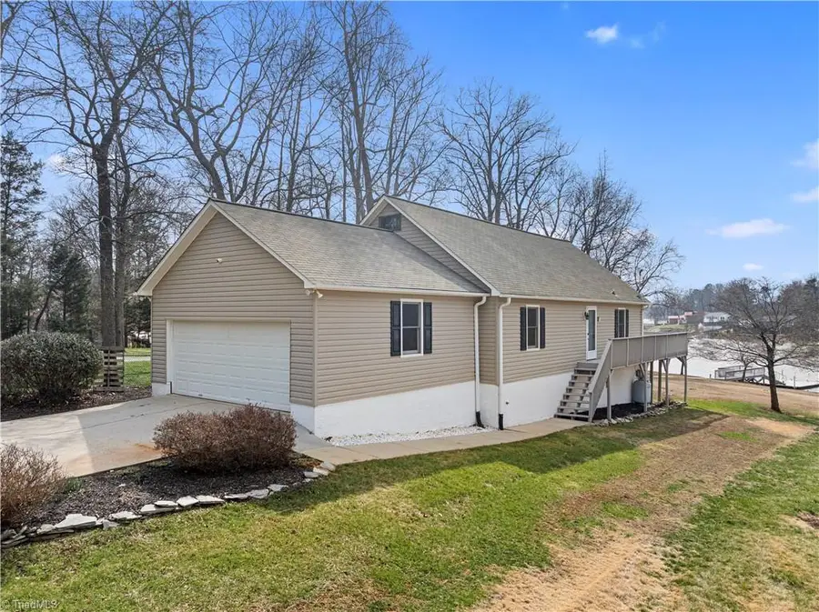 1016 Ervin Drive, Lexington, NC 27292 - #2