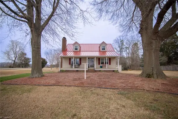 129 Sunset Court, Winston-Salem, NC 27107