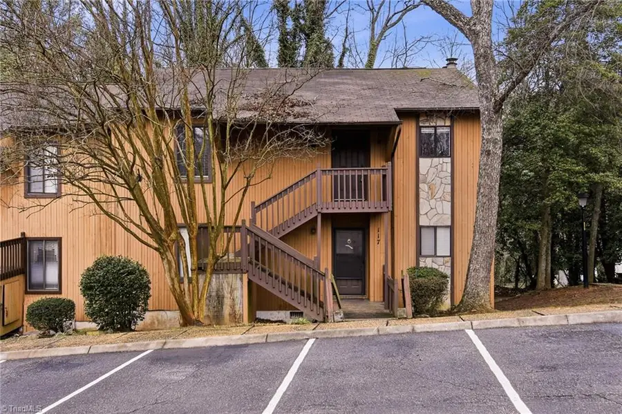 118 Cloister Oaks Circle, Winston Salem, NC 27127 - #2