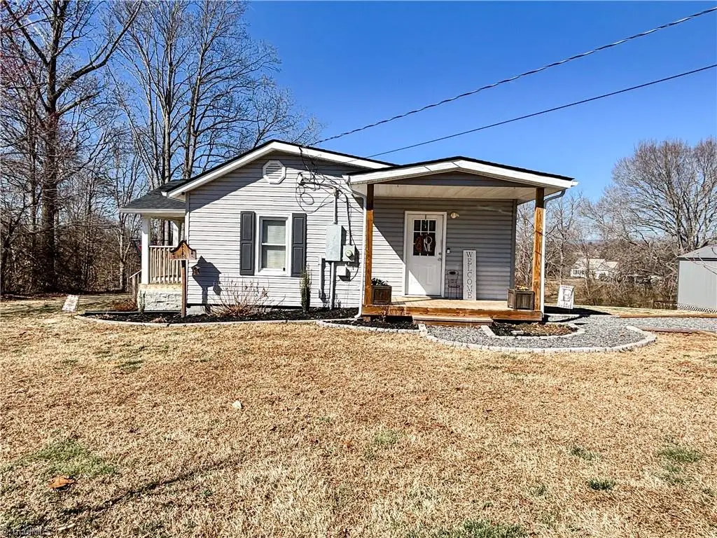 187 Eaton Street, Mount Airy, NC 27030 - #1