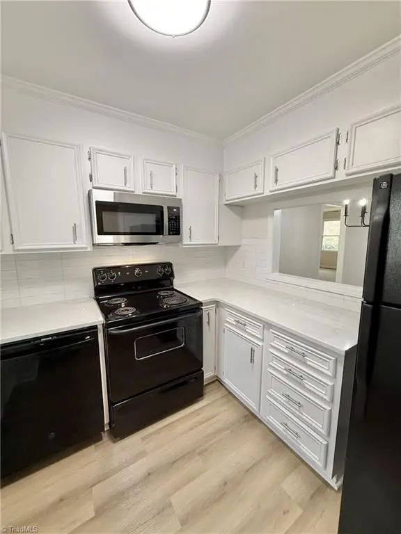 133 Columbine Drive #118, Winston Salem, NC 27106 - #2