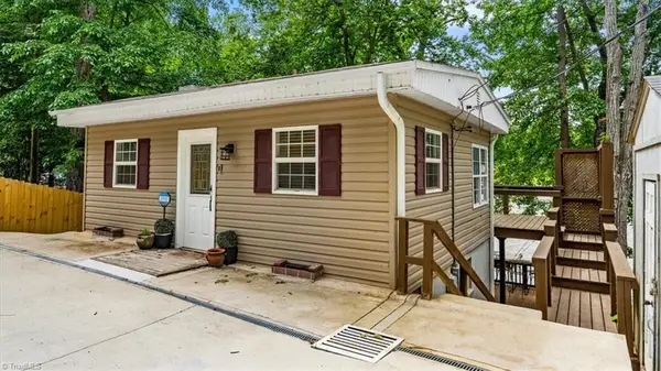 718 Lake Drive 9, Lexington, NC 27292