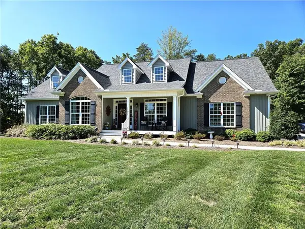 1171 Curtis Lane, Pilot Mountain, NC 27041