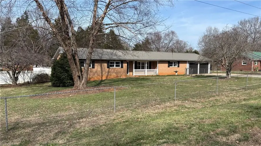 3948 Valley Drive, Sophia, NC 27350 - #3