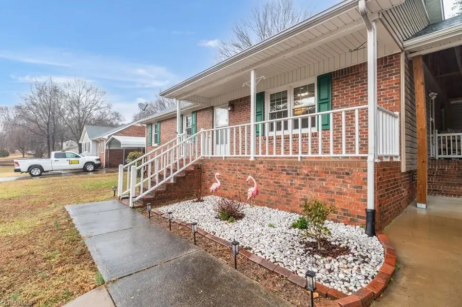 516 John Street, Eden, NC 27288 - #3