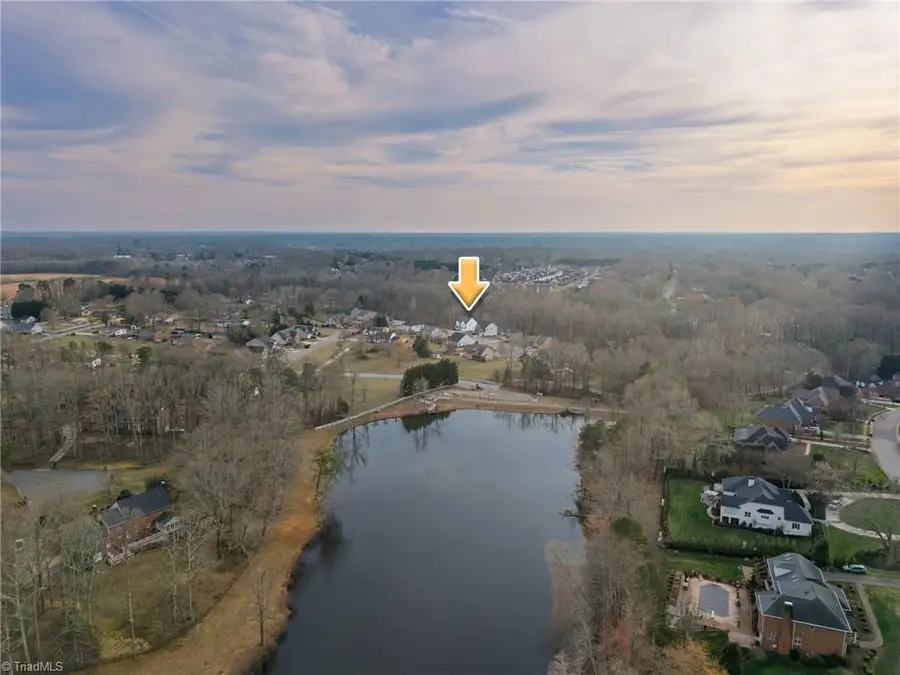911 Maxine Street, Kernersville, NC 27284 - #2