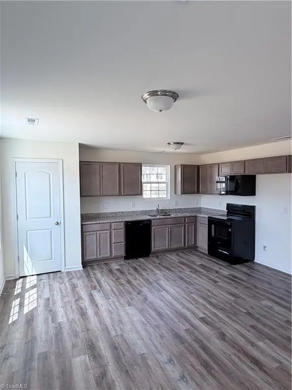 2010 Peggy Joe Way, Greensboro, NC 27405 - #3