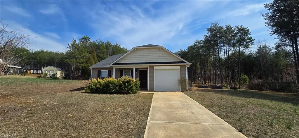 125 Delia Run, Madison, NC 27025 - #1