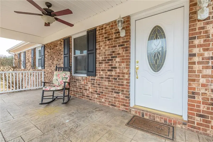 5946 Drake Road, Greensboro, NC 27406 - #2